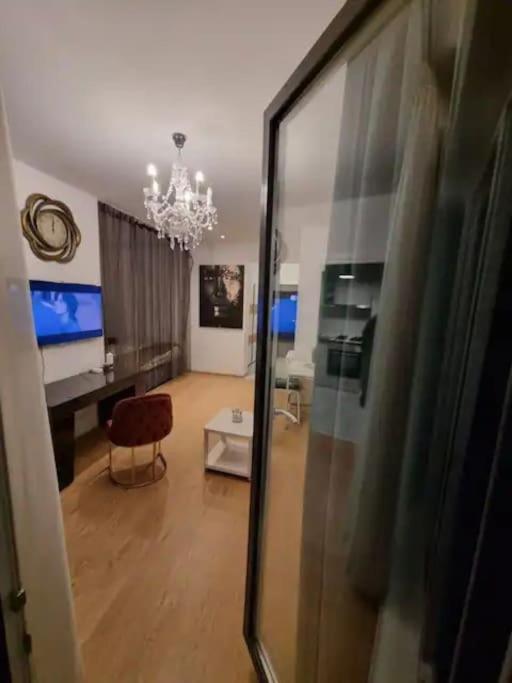 Chic Studio Pallady Bucharest Exterior photo